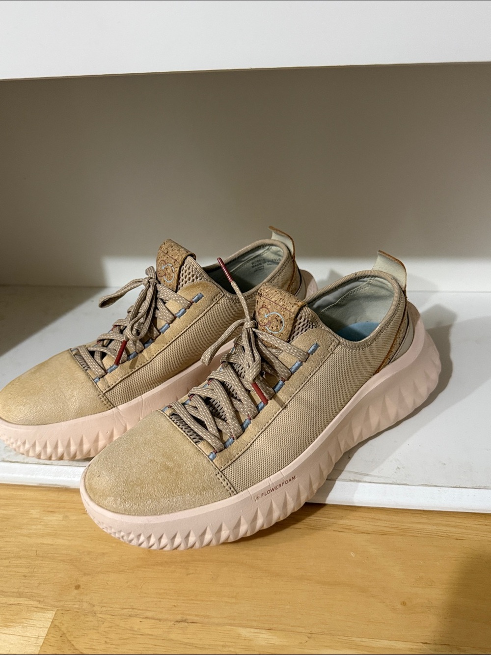 Cole Haan Generation ZERØGRAND II Shoes Sneakers Size 7.5 Beige Cork
